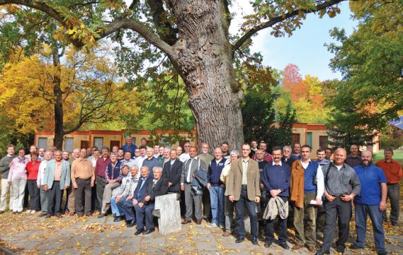 9e5a4d0d983eaeb9f1e3c9277aa4cd80