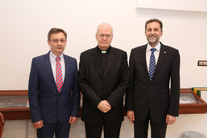 Erdő Péter a baptistáknál