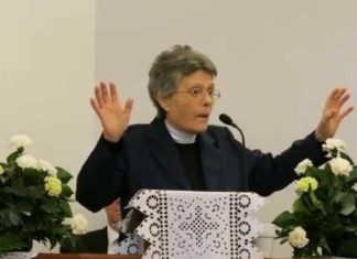 Füredi Kamilla kosdi szolgálata