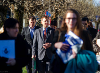 Magas rangú amerikai diplomata a baptista iskolában