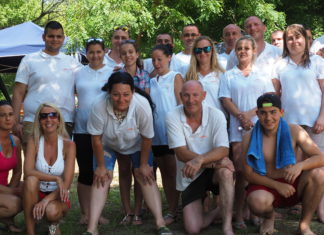 Siker a sárkányhajóversenyen