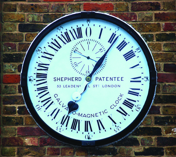 címlap Greenwich_clock_1