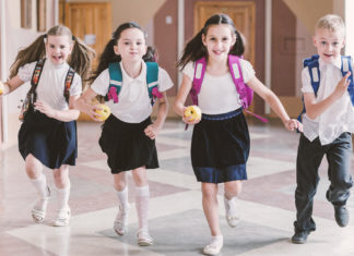 A hónap témája 2019. szeptemberben: Gyülekezeteink és iskoláink között közösséget építünk