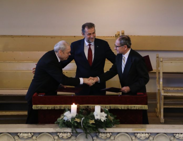 78866906_2569412379957371_7910521772804407296_o