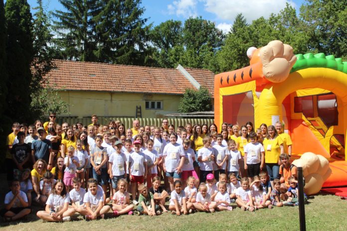 FAF080A9-EB06-43E4-84FD-10B0AE1CE13A