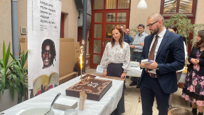 28384d44-0808-44b5-a131-58deda35bc9c