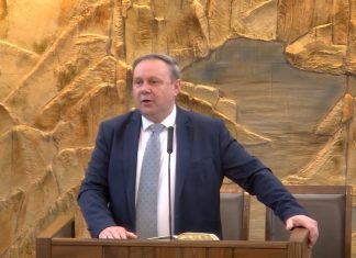 2025-03-30-de Komlósi Sándor: Néked az élet Krisztus? – Debrecen