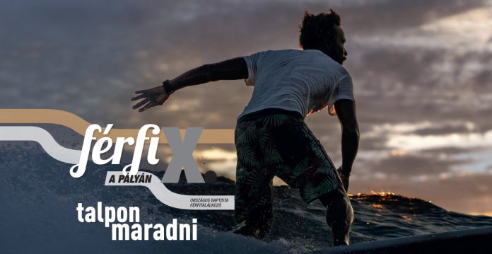 2025_Ferfi_a_palyan_X_FB_borito (1)