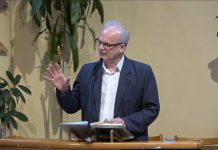 2025.09.21. Kicsoda vagy, Uram? (Révész László) – Kecskemét