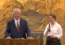 2025-11-09-de Dr. Rocky Maddox ( USA, Louisiana ): Az első ember, aki hallotta a János 3:16 -ot – Debrecen