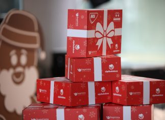 Idén 62 ezernél is több cipősdobozos ajándékot gyűjtött és osztott ki a Baptista Szeretetszolgálat!