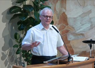 2026.08.16. Nyisd ki a szíved – Hullámzások (Révész László) – Kecskemét