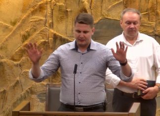 2026-09-06-du Sárvári Tamás Attila: Ahogyan az Atya, úgy a Fiú is – Debrecen